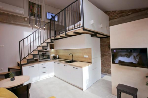 Studio 27